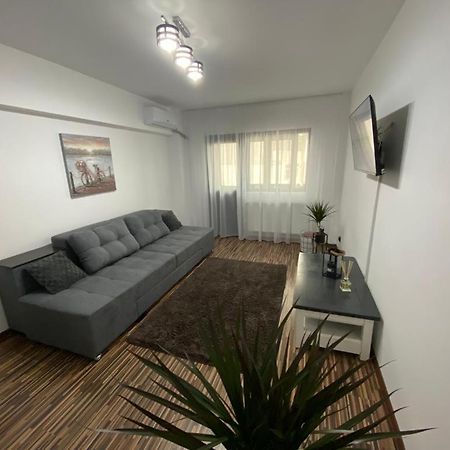 Apartament Exclusive Targu Ocna Bagian luar foto