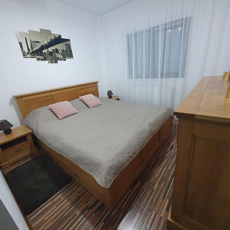 Apartament Exclusive Targu Ocna Bagian luar foto