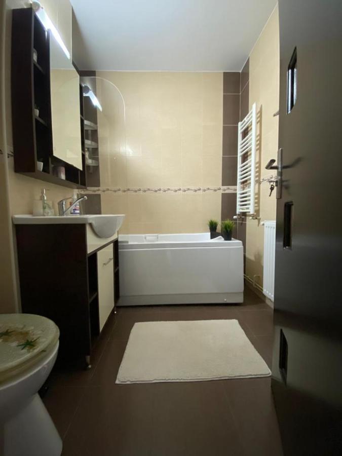 Apartament Exclusive Targu Ocna Bagian luar foto